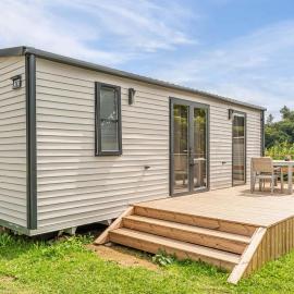 Camping Papillon Bouillon - Vakantiehuis Relax 4P，位于布永的酒店