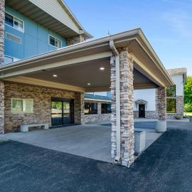 Comfort Inn & Suites Weston - Wausau，位于Weston的酒店