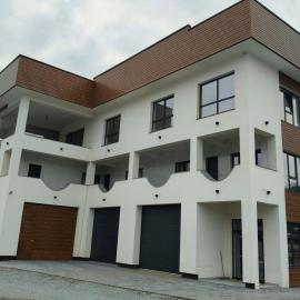 Gosen Grand Residence，位于圣乔治-伯伊的酒店