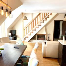 Luxury Chalet in Borovets, Rila Views & Fireplace，位于波罗维茨的酒店
