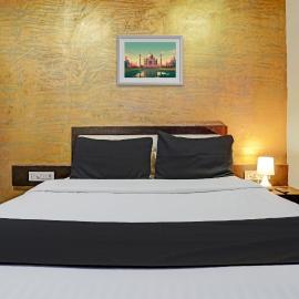 Hotel O Lotus Residency Near Anand Nagar Metro Station，位于Mire的酒店
