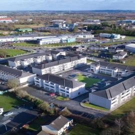 Glen Abhainn Standard Budget Accommodation，位于阿斯隆的酒店