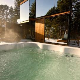 Kihnuvillas - Männirahu，位于Linaküla的酒店
