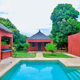 Villa Baobab, piscine privée, résidence surveillée，位于Ngaring的酒店