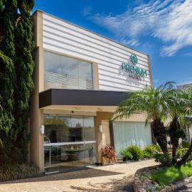 Hotel Premium Pirassununga,位于皮拉苏农加的酒店