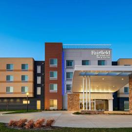 Fairfield Inn & Suites Dixon，位于Dixon的酒店
