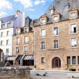 Hotel Mercure Roscoff Bord De Mer，位于罗斯科夫的酒店