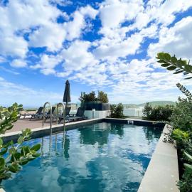 Pietro Boutique Hotel and Villas，位于阿尔卜的酒店