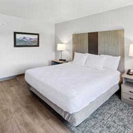 Aspen Suites Hotel Fairbanks，位于费尔班克斯的酒店