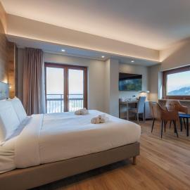 Lift Hotel