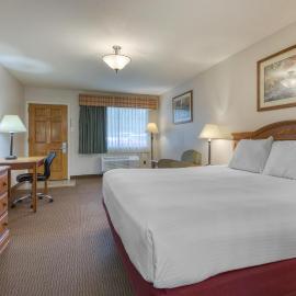 SureStay Hotel by Best Western Leesville，位于Leesville的酒店