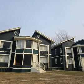 The Pinus Resort,位于帕哈尔加姆的酒店