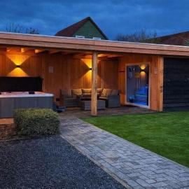 Wellness huis voor 6 personen aan het strand 'Zeeuwse Rust'，位于韦默尔丁厄的酒店