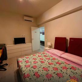 CarloAlberto23- Rooms by Homes in Ancona，位于安科纳的酒店