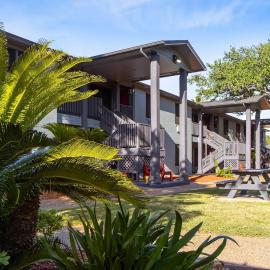 Econo Lodge Inn & Suites Fulton - Rockport,位于罗克波特的酒店
