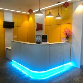 Bless Red Hotels，位于Sintang的酒店