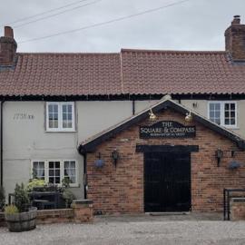 The Square & Compass，位于Normanton on Trent的酒店