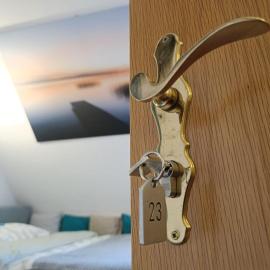 Kleines Stadthotel RATSSCHÄNKE Südheide,位于吉夫霍恩的酒店