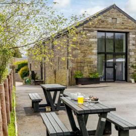 1 Bed in Brecon oc-bn034