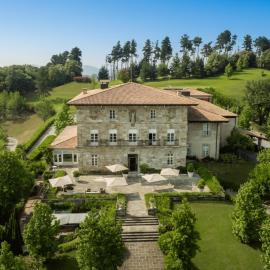 Hotel Palacio Urgoiti，位于蒙希亚的酒店