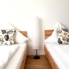 Apartment Living Leipzig，位于Großzössen的酒店