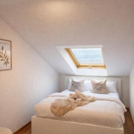Sunset Club - Alpenapartment Moritz - Balkon - Tiefgarage，位于雷滕贝格的酒店