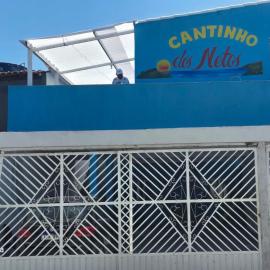 Cantinho dos netos-suites próximo ao Sesc em Bertioga，位于伯迪亚哥的酒店