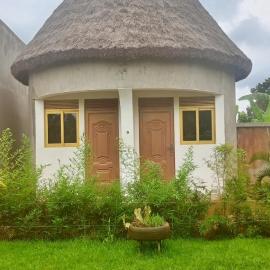 Nnalubaale Resort Cottages