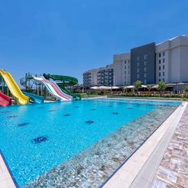 Palmora Lara Hotel，位于Aksu的酒店
