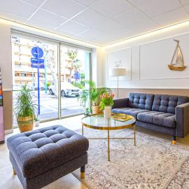 Hotel Parisien，位于芒通的酒店
