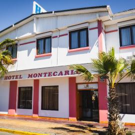 Hotel Montecarlo，位于卡尔德拉的酒店