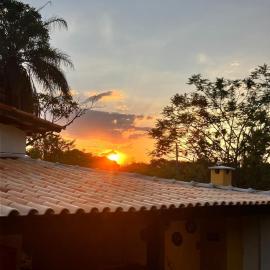 Recanto da Caluninha，位于埃斯梅拉达斯的酒店