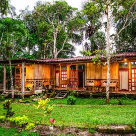 Retazos Lodge Iquitos，位于伊基托斯的酒店