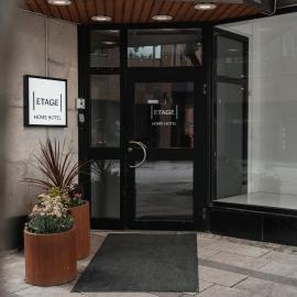 Home Hotel Etage，位于韦斯特罗斯的酒店