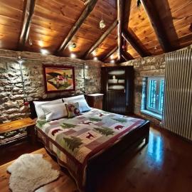 HerbStone Lodges