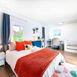 Private Berkeley Hills Studio Suite With Laundry，位于伯克利的酒店