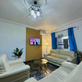 CAMERHOME Banque SCB Cité des palmiers，位于杜阿拉的酒店