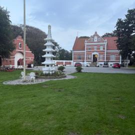 Herregårdslejlighed，位于Vrå的酒店