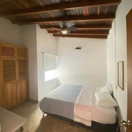 Residencia Dual Retiro Urbano，位于恩维加多的酒店