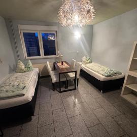 Bauernhof Privatzimmer Free WiFi Gemeinschaftsbad，位于Hausbreitenbach的酒店