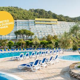 MASLINICA Mimosa Lido Palace Hotel，位于拉巴克的酒店
