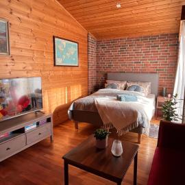 Private room - 7 in a luxury villa CHALET STYLE，位于奥斯陆的酒店