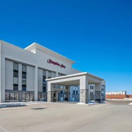 Hampton Inn Bloomington West，位于布卢明顿的酒店