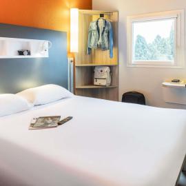 ibis budget Carcassonne La Cité，位于卡尔卡松的酒店