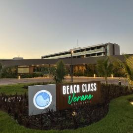 Beach Class Verano 214 C，位于伊波茹卡的酒店