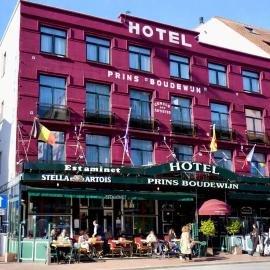 Hotel Prins Boudewijn，位于克诺克－海斯特的酒店