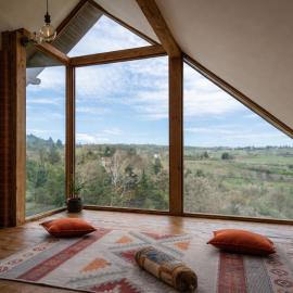 Matea Slow Living Home Private Retreat，位于Čortanovci的酒店