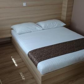 Postojna Rooms，位于波斯托伊纳的酒店