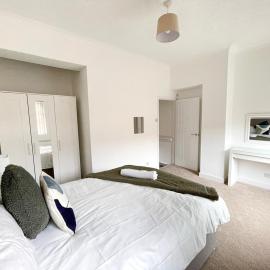 3 Bed plus Sofa sleeps 6 central，位于米德尔斯伯勒的酒店