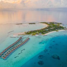 Kuda Villingili Maldives, Free Return Transfers 03 nights & above，位于北马累环礁的酒店